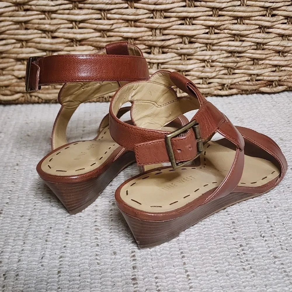 Nine West Voodoo Leather Sandal‎ Brown Tan 7M Wedge Heel Summer Open Toe Ankle